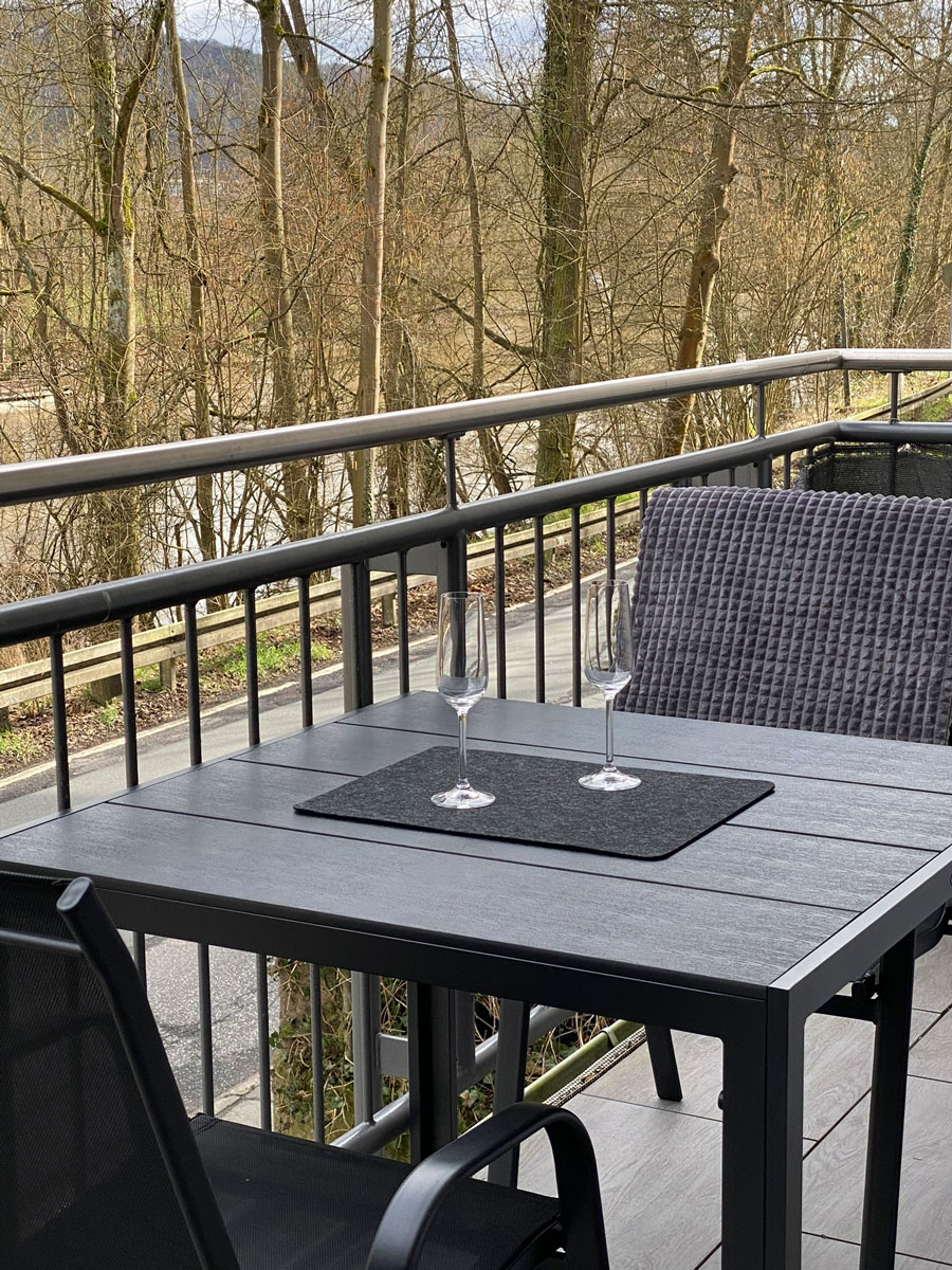 Wohnung Lahnblick: Sicht vom Balkon aus
