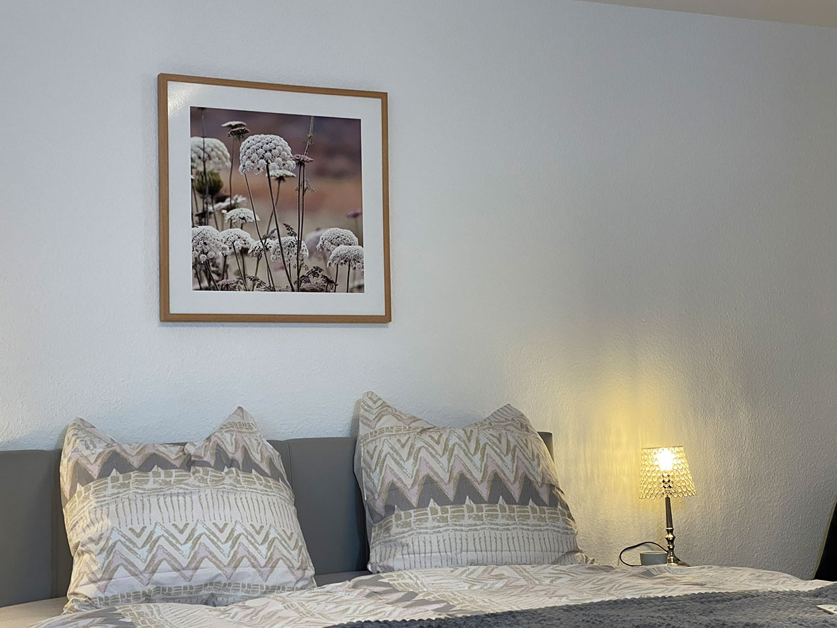 Schlafzimmer Ferienwohnung Lahnblick Marburg